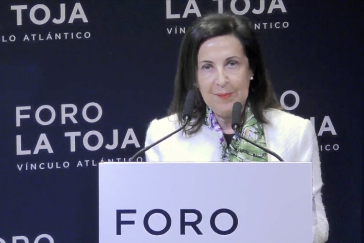 Margarita Robles.
