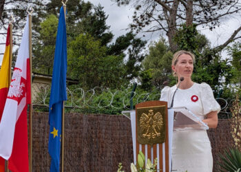 La encargada de Negocios de la Embajada de Polonia, Monika Krzepkowska, se dirigió al publico asistente. /Fotos: Juan D. Latorre.