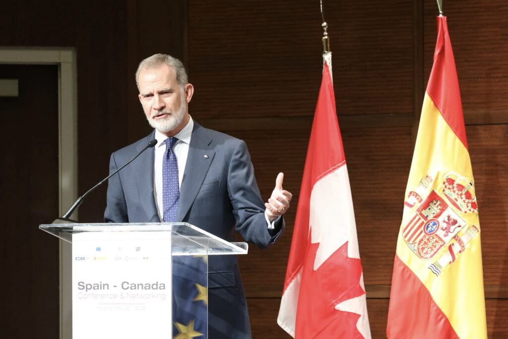 Felipe VI se dirige a los asistentes al encuentro empresarial.
