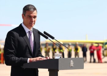 Sánchez, la semana pasada en la base de Torrejón, durante la presentación de la campaña de lucha contra los incendios forestales 2026./ Foto: Pool Moncloa/Fernando Calvo