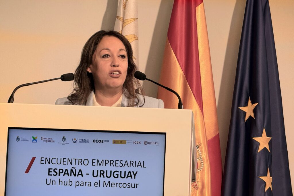 Minister Fernanda Cardona addresses the attendees./ Photos: AR