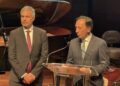 Ambassador José Augusto Duarte, during his speech, accompanied by the Secretary of State for the EU, Fernando Sampedro./ Photos: AR