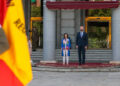 Los ministros de Defensa de España y Polonia tras su encuentro.