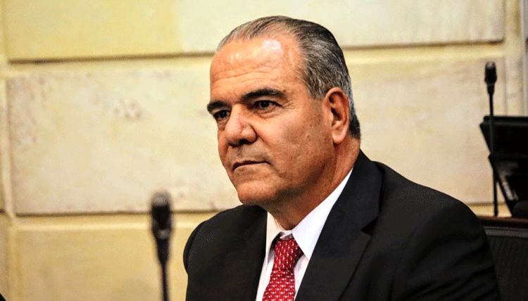 Carlos Felipe Mejía. /Foto: Wikipedia. CFMsenador