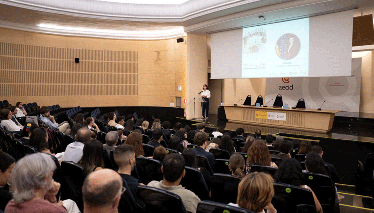 Presentación del Programa de formación y apoyo a las personas defensoras de derechos humanos, en la sede de AECID. /Foto: AECID