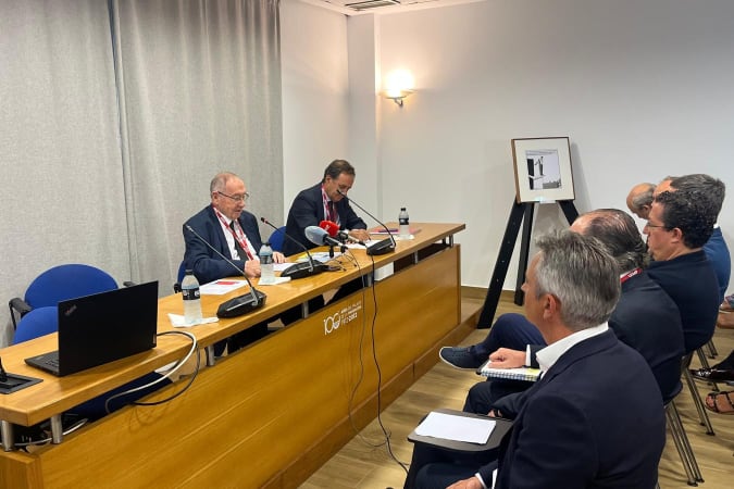 José Luis Bonet (centre) and Óscar Arce./ Photo: Spain's Chamber of Commerce