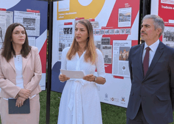Raluca Mihaila, Chargé d'Affaires, a.i., of the Romanian Embassy (in the center), along with Clara Staicu, Romanian Secretary of State for European, Middle East and African Affairs, and Fernando Sampedro, Spanish Secretary of State for EU. /Photos: JDL