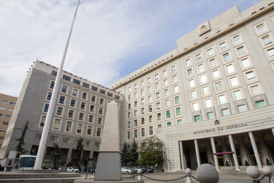 Plazas de empleo público ofrecido por el Ministerio de Defensa