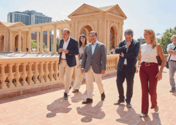 Minister Albares during his visit to the works of the new headquarters of Casa Asia in Barcelona. /Photo: MAEC