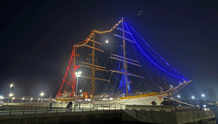 The Romanian school ship "Mircea" made a port call in Malaga last Friday, August 21. /Photos: Courtesy of the Embassy of Romania