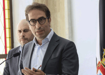El vicepresidente primero y ministro de Economía, Comercio y Empresa, Carlos Cuerpo, durante su visita el pasado lunes a Ceuta