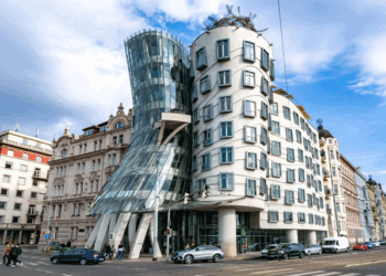 Dancing House of Prague. /Photo: IStockphoto. Vladislav Zolotov
