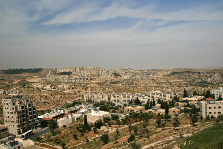 Jerusalen, from the West Bank./ Photo: Tomasz Dutkiewicz / iStock