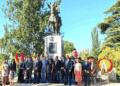Foto familiar de los miembros del Cuerpo Diplomático asistentes a la conmemoración. Fotos: JDL